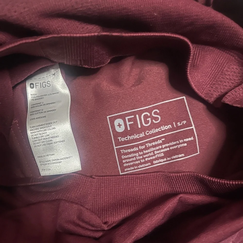 Figs Technical Collection Womens  Maroon Jogger Pants